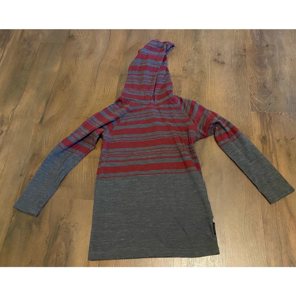 Ocean current striped hooded shirt 4/5 small